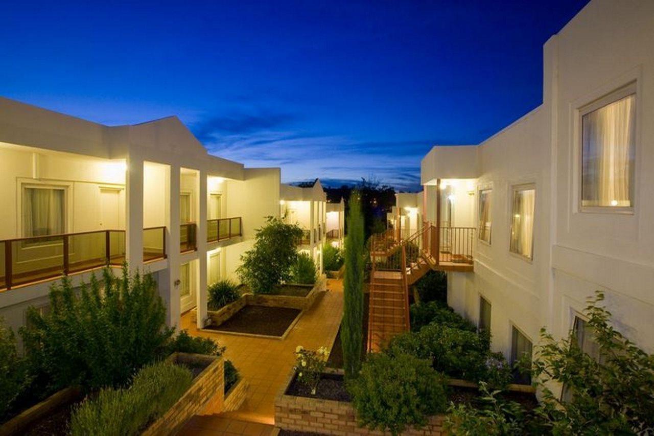 Hawthorn Gardens Serviced Apartments Мельбурн Экстерьер фото