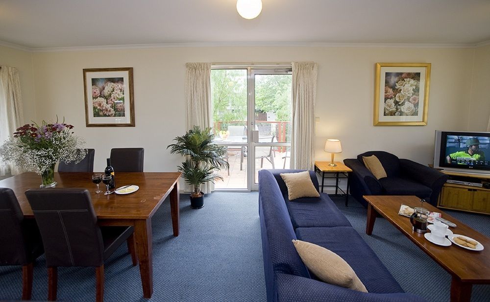 Hawthorn Gardens Serviced Apartments Мельбурн Экстерьер фото